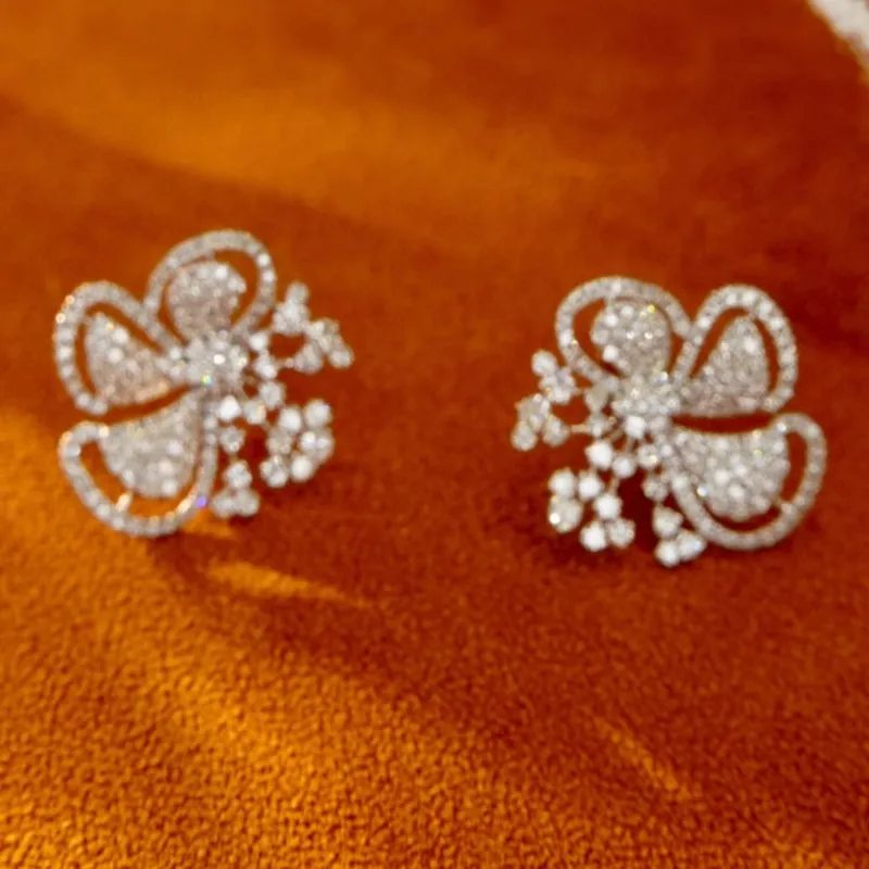 Huitan Sparkling Flower Stud Earrings Women Aesthetic Accessories for Engagement Silver Color Shiny Zirconia Jewelry for Wedding
