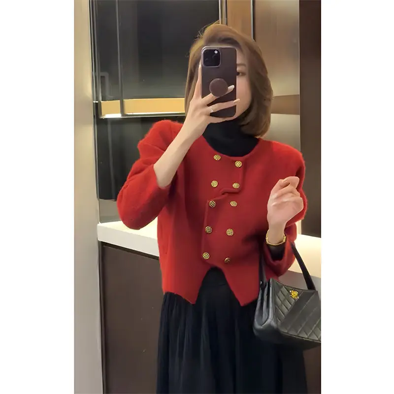 Gagarich Fashion Red Sweater Cardigan Women Autumn Winter Short Style French High-end Round Neck Knitted Sweater Top