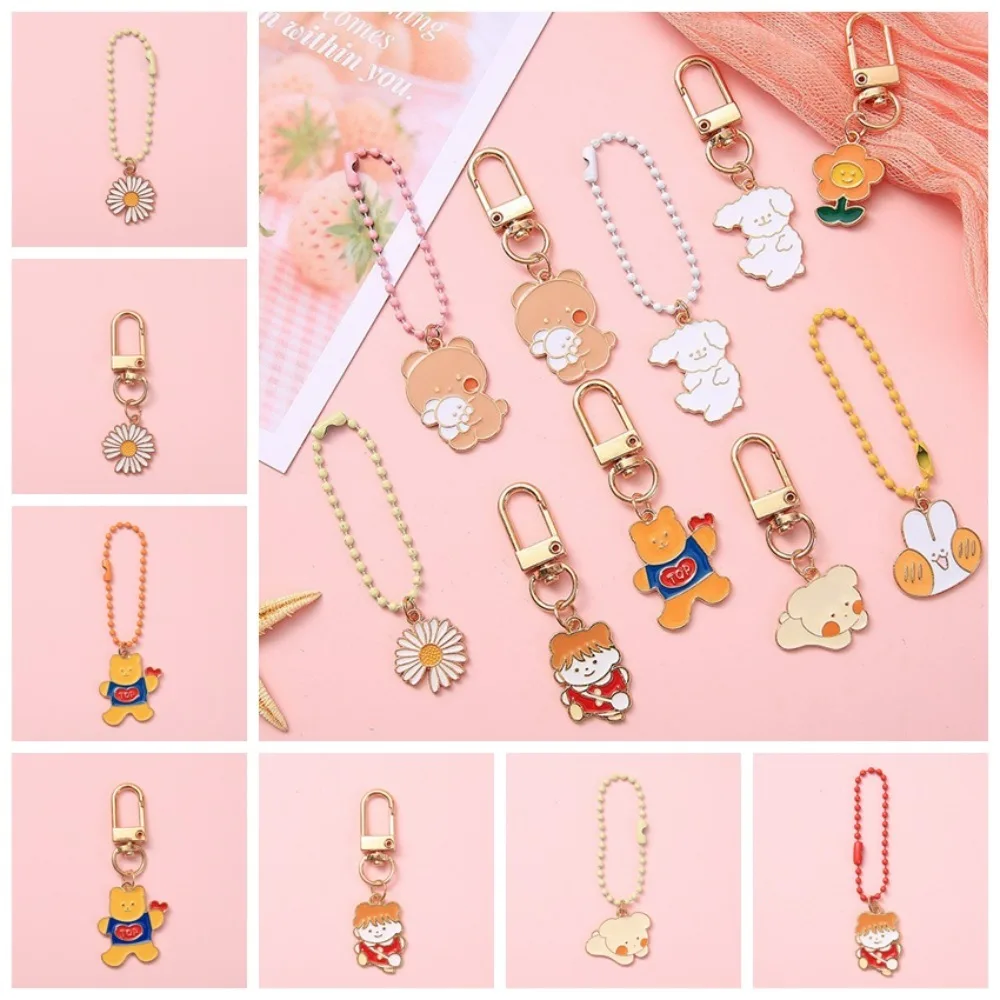 Key Chain Cute Metal Keyring Multiple Patterns Pendant Hook Cute Cartoon Handbag Hanging Accessories