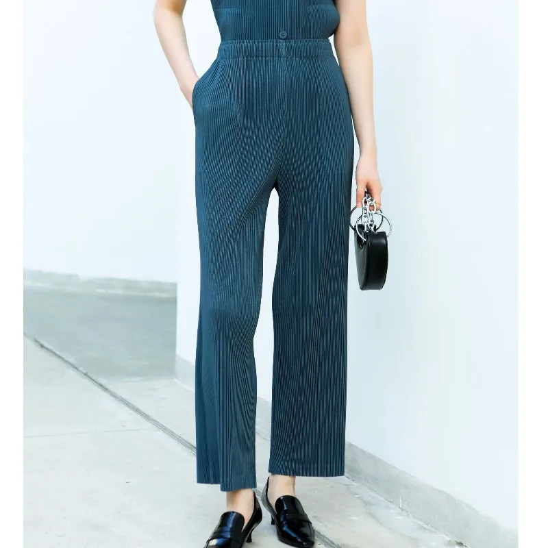 2026 Lente Miyake Geplooide Honderd Elastische Taille Rechte Broek Damesmode Commuter Eenvoudige Sport Casual Broek Rimpelvrij