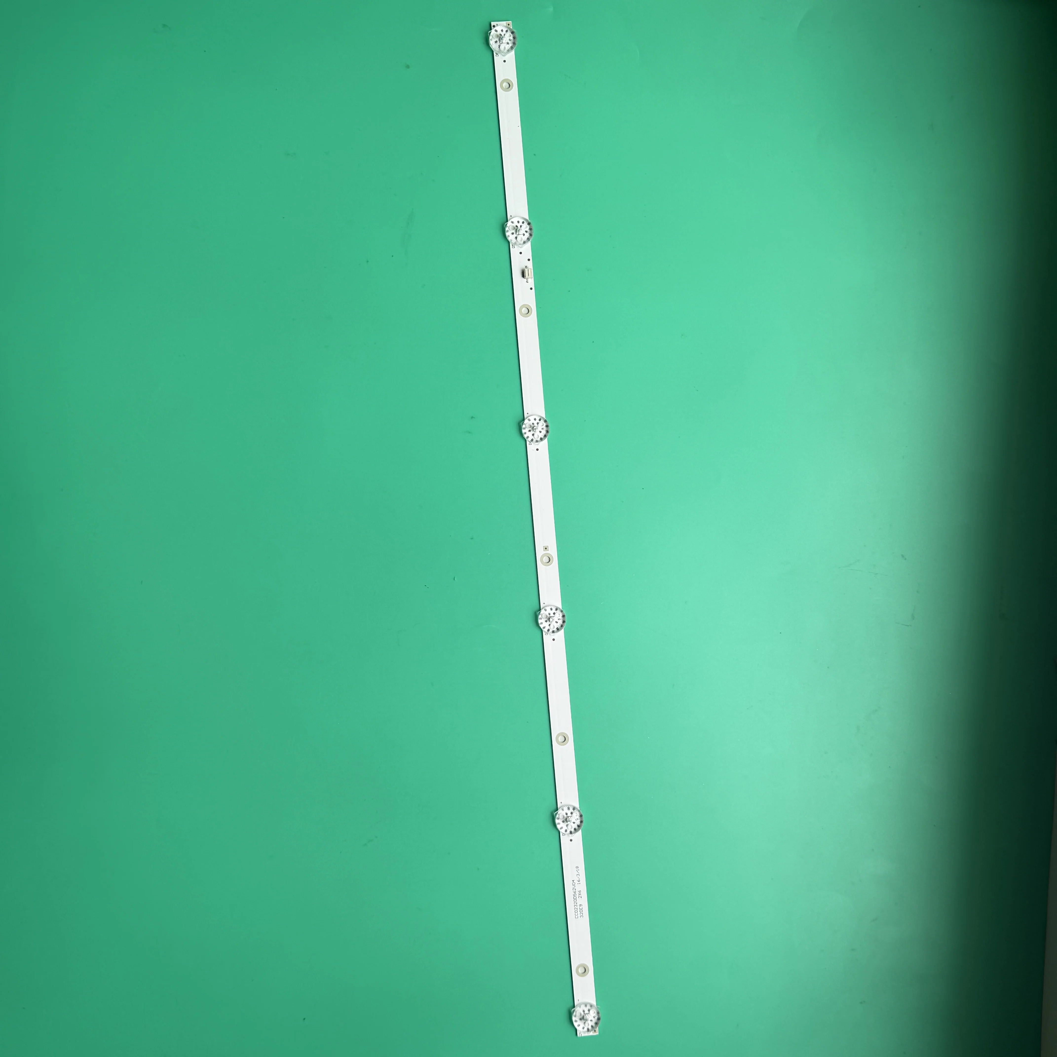 

LED for SW-LED32R301ST2 SM315TWD602 D0206 32LED06T2W 32LEX-7289/TS2C H32F8000Q CC02320D562V08 320L(320E9) 2X6 6S1P 1210