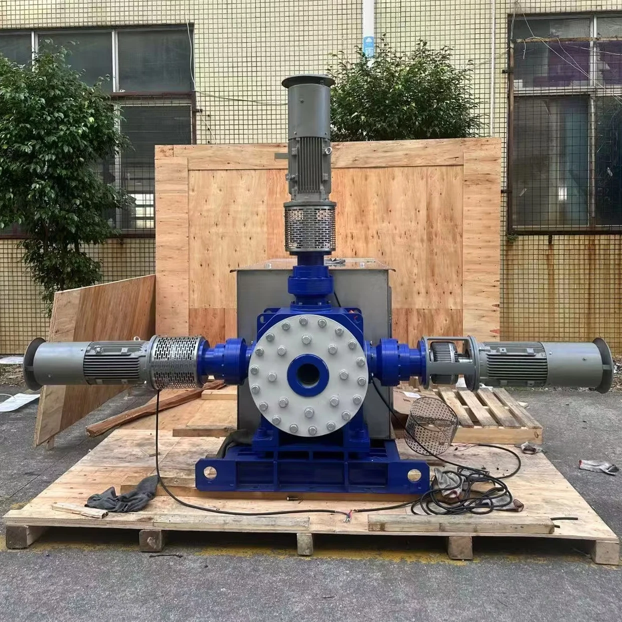 

Factory Supply Torque Electric Industrial Motor Cable Drum Motorized Cable Reel For 30 Ton 40 Ton 50 Ton Gantry Crane