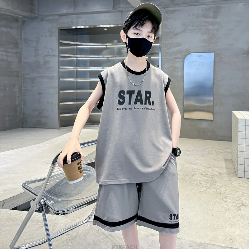 Casual Boy ฤดูร้อนเสื้อผ้าชุดผ้าฝ้ายชุดเด็กแขนสั้นกางเกงขาสั้น 2PCS เด็กวัยรุ่นหรูหราเสื้อผ้าชุดวอร์ม