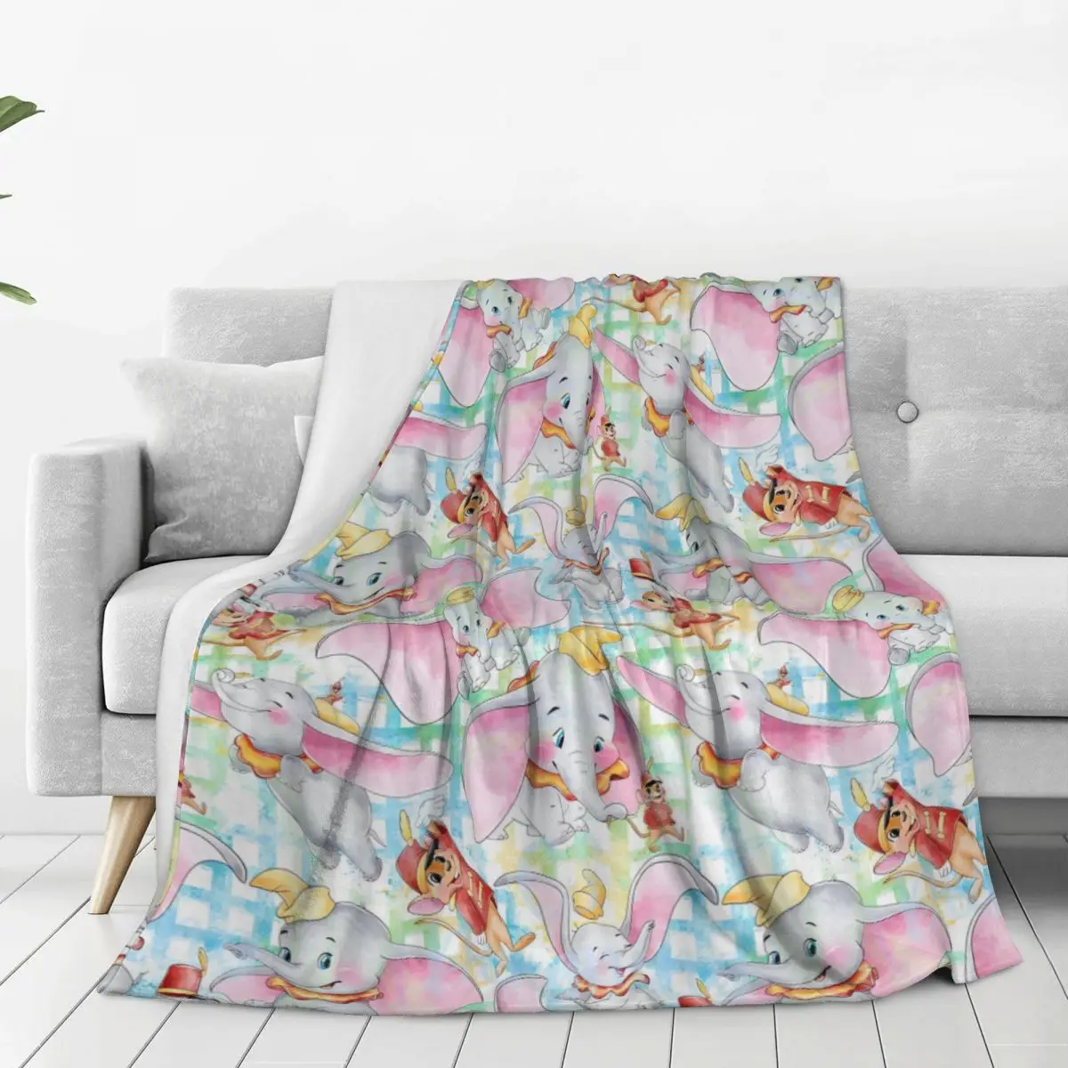 Dumbo Cute Cartoon Blanket Super Soft Pattern Plush Throw Blanket For Home Decor Camping Flannel Bedspread Bed Cover