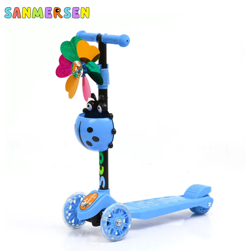 Kinder 3-Rad-Tretroller, zusammenklappbar, Skateboard, Kinder, höhenverstellbar, blinkendes Licht, Rad, Fuß, Roller, Spielzeug, Geschenke