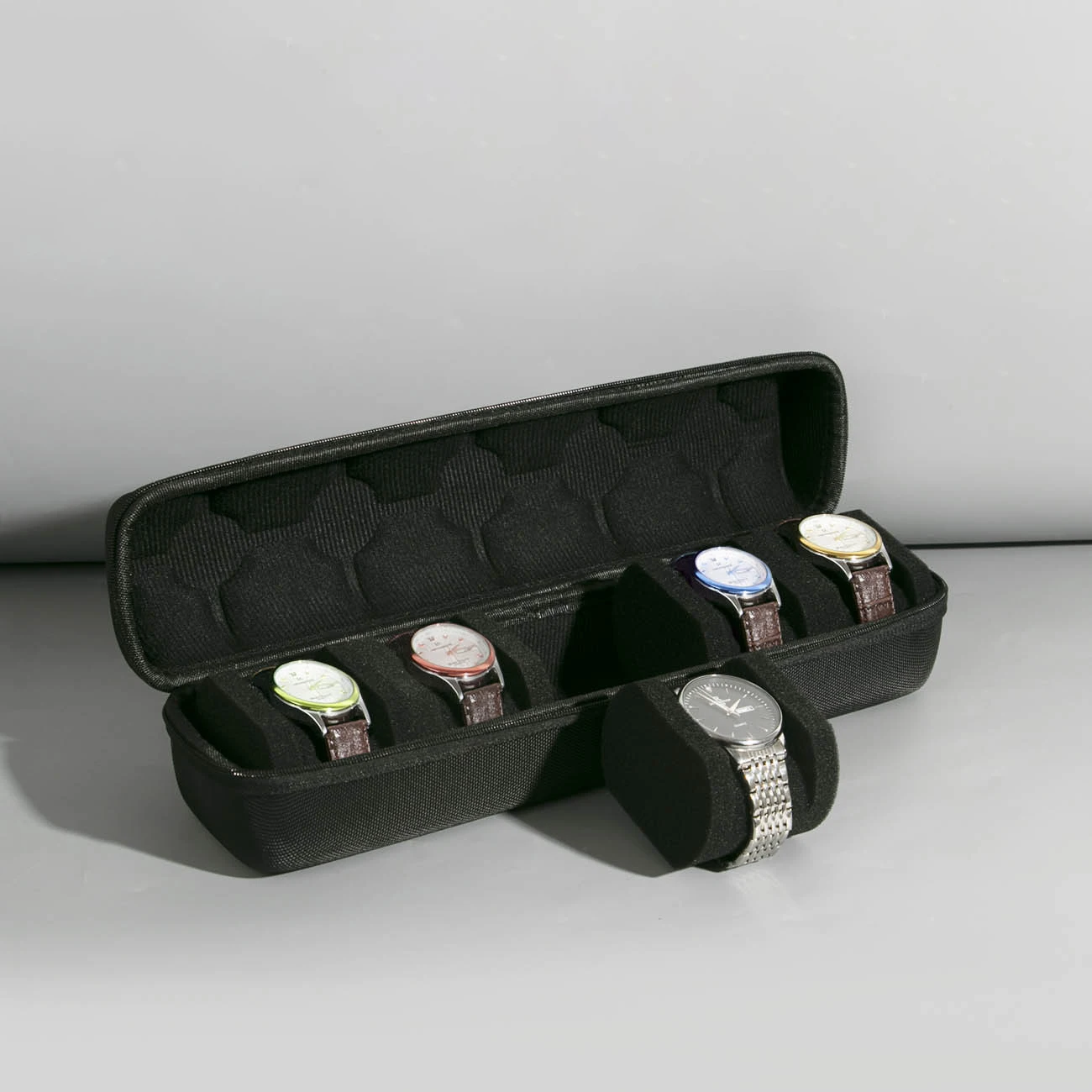 Watch Box Organizer for Apple Huawei Watch Travel Portable Storage Watch Display Holder for Wristwatches with anti-Move Watch