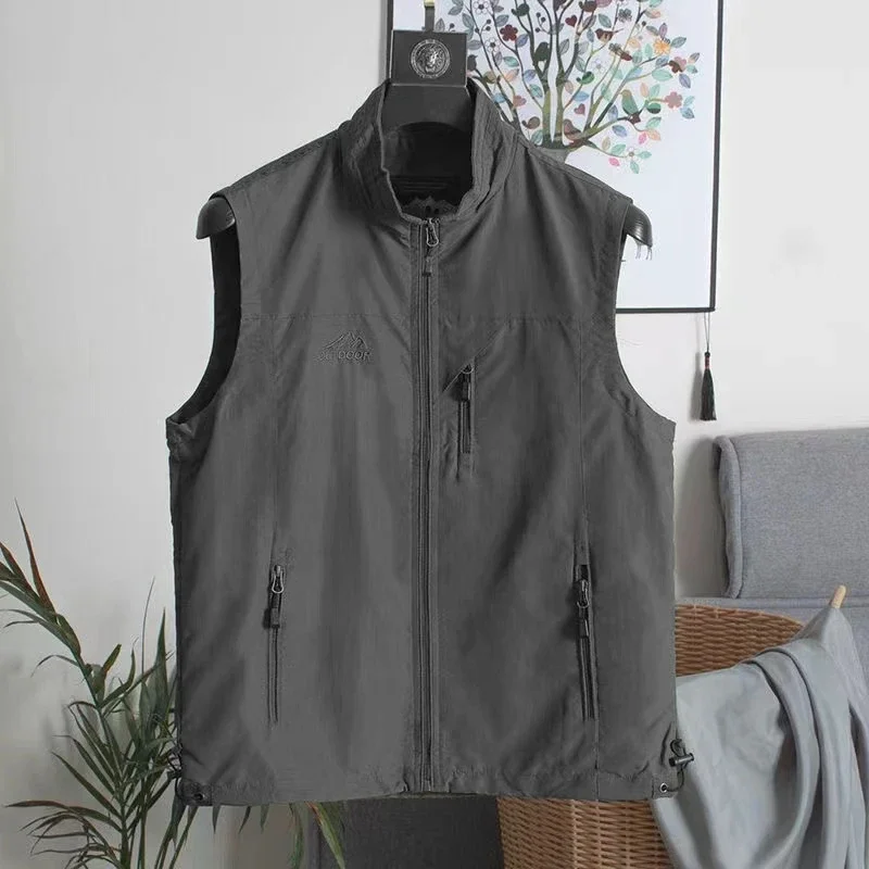 Men's retro loose outdoor versatile casual jacket vest, fashionable trendy brand mountain functional style, vest for wearing ves