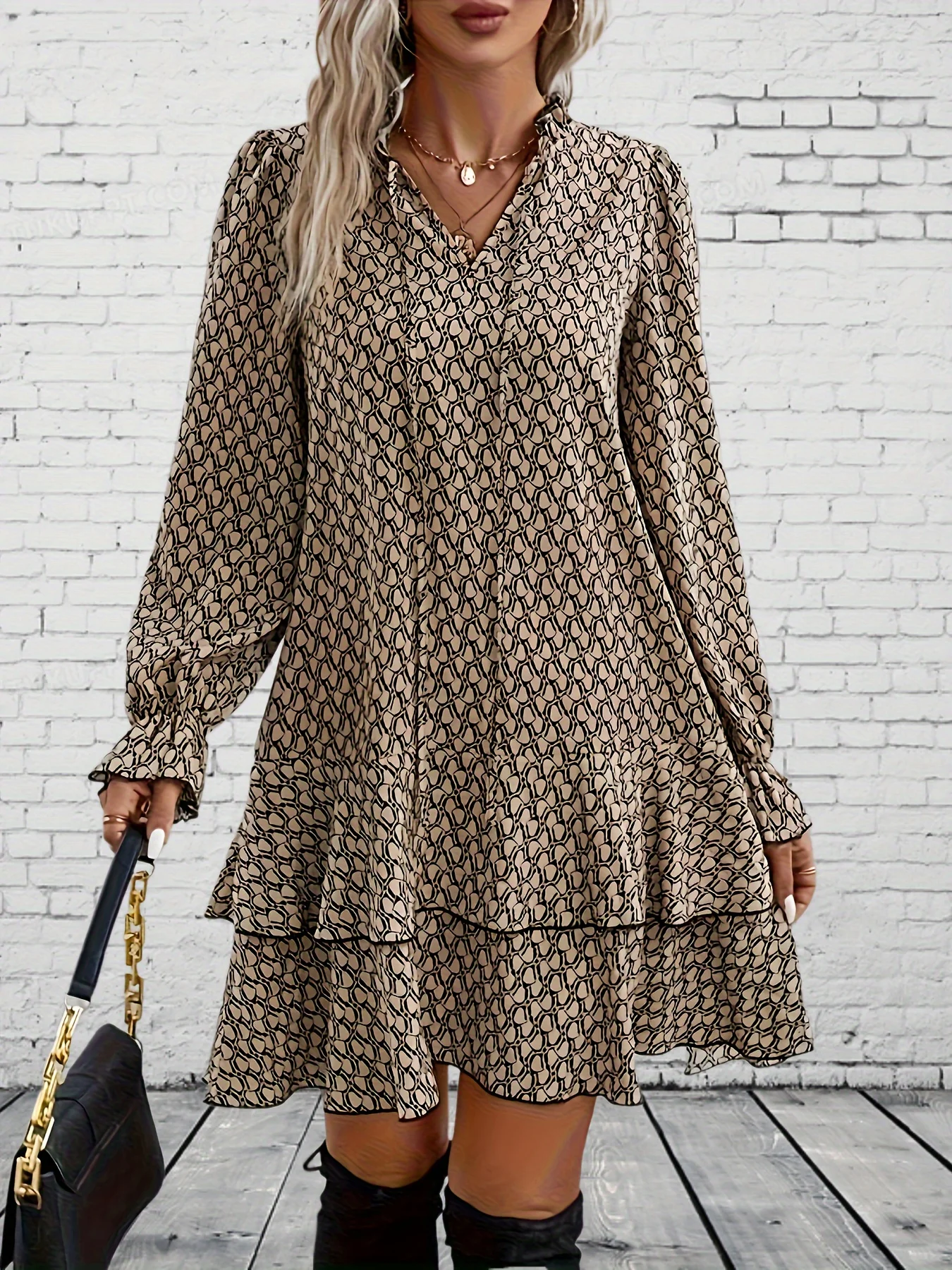 Plus Size Plus Print Flare Sleeve Ruffle Dress