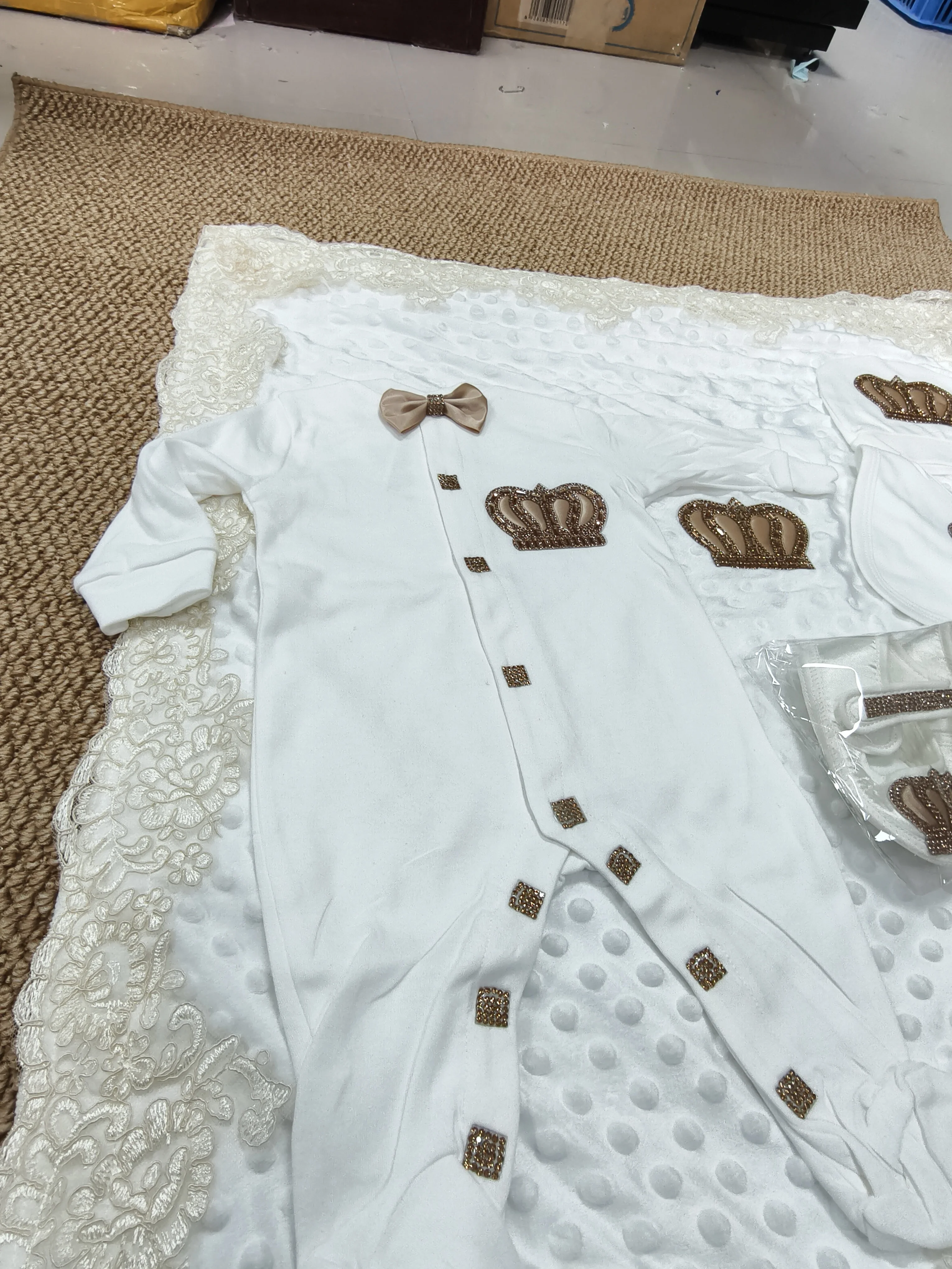 conjunto-de-6-piezas-de-saten-champan-con-lazo-para-bebe-principe-corona-de-diamantes-de-imitacion-ropa-formal-para-banquete-de-cumpleanos-de-recien-nacido