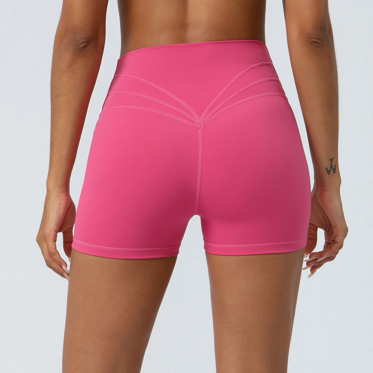 Pantalones cortos de Yoga con cintura cruzada en V para mujer, pantalones cortos elásticos para gimnasio, pantalones cortos de entrenamiento con realce, pantalones cortos deportivos para ciclismo