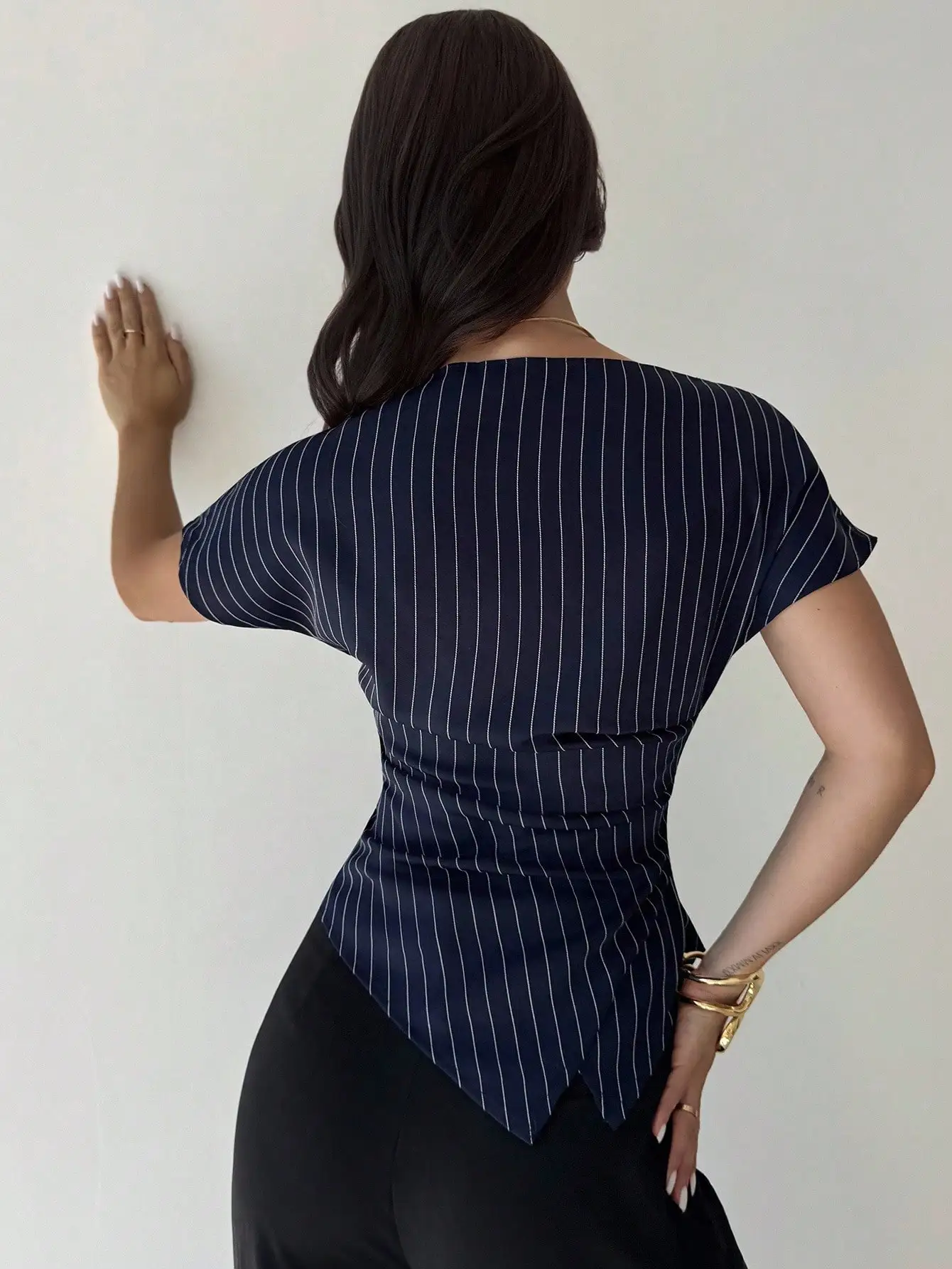 

Элегантная полосатая блузка с асимметричным подолом для женщин, деловая повседневная одежда для офиса