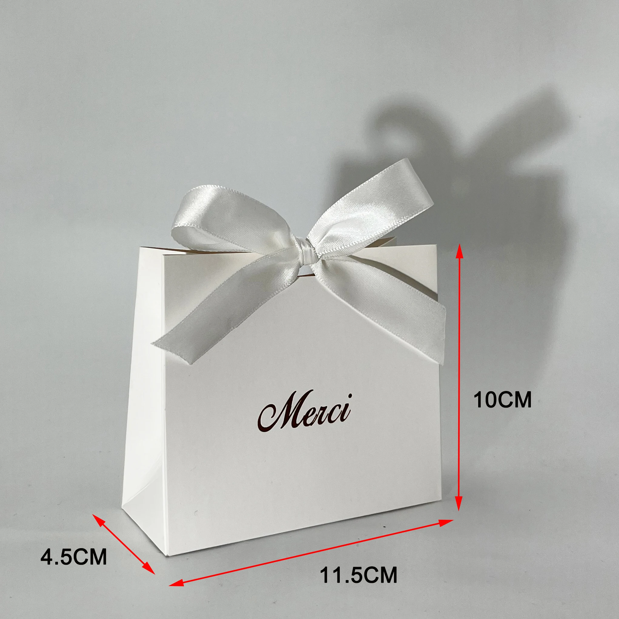 Free Shipping White Mini Candy Box Baby Shower Gift Packaging Boxes Candy Bags Wedding Favors Christmas Birthday Party Decor