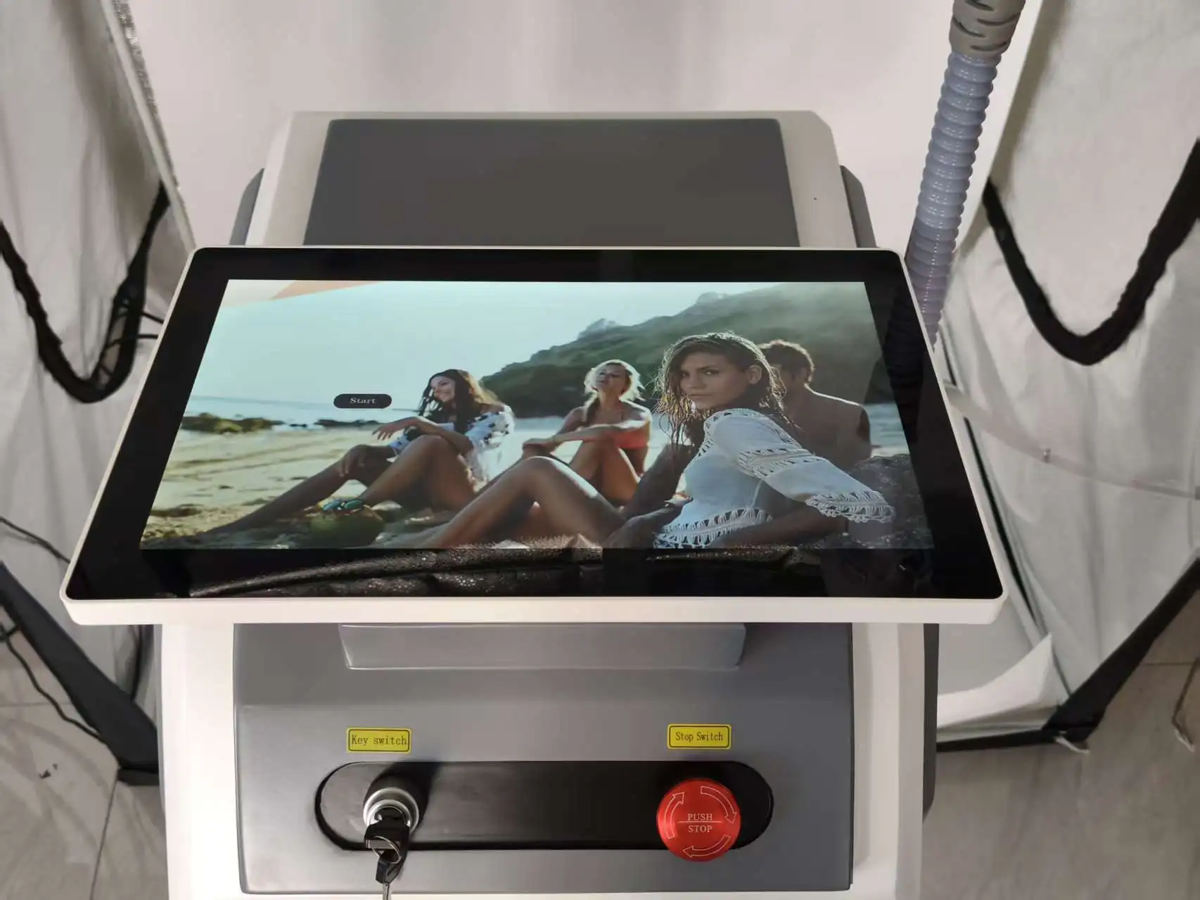 Professional 3-wave Diode Ice Titanium Female Hair Removal Machine Portable 755/1064/808nm Alexander Device Permanent IPL