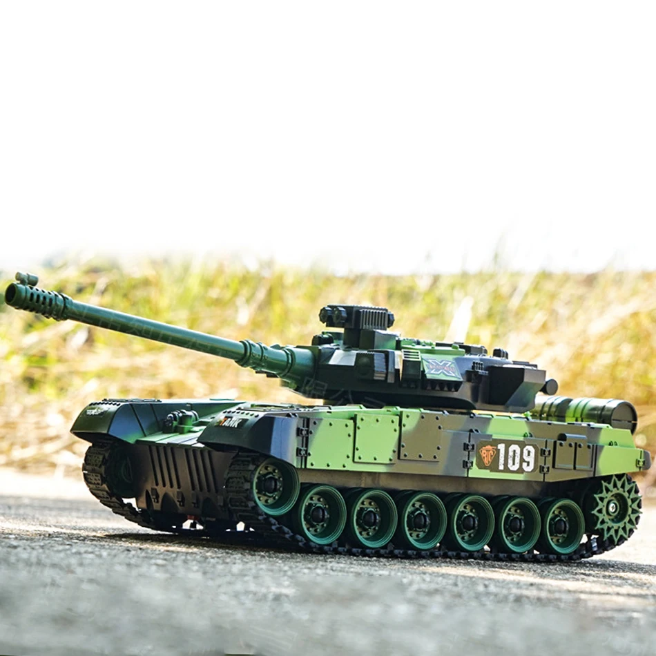 1/30 33Cm Rc Tank 2.4G 7Ch Remote Control Crawler Electric Military Battle Tank Toy for Kids Army Green War Tank Gift for Child