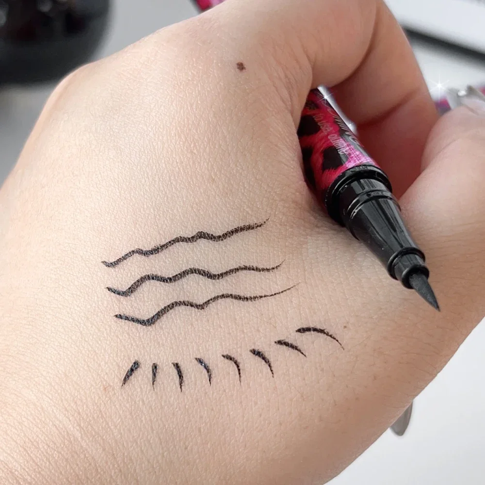 Matita eyeliner liquido 4D e set di mascara impermeabile Mascara arricciante spesso Sopracciglio Comestic Strumenti per il trucco degli occhi a lunga durata