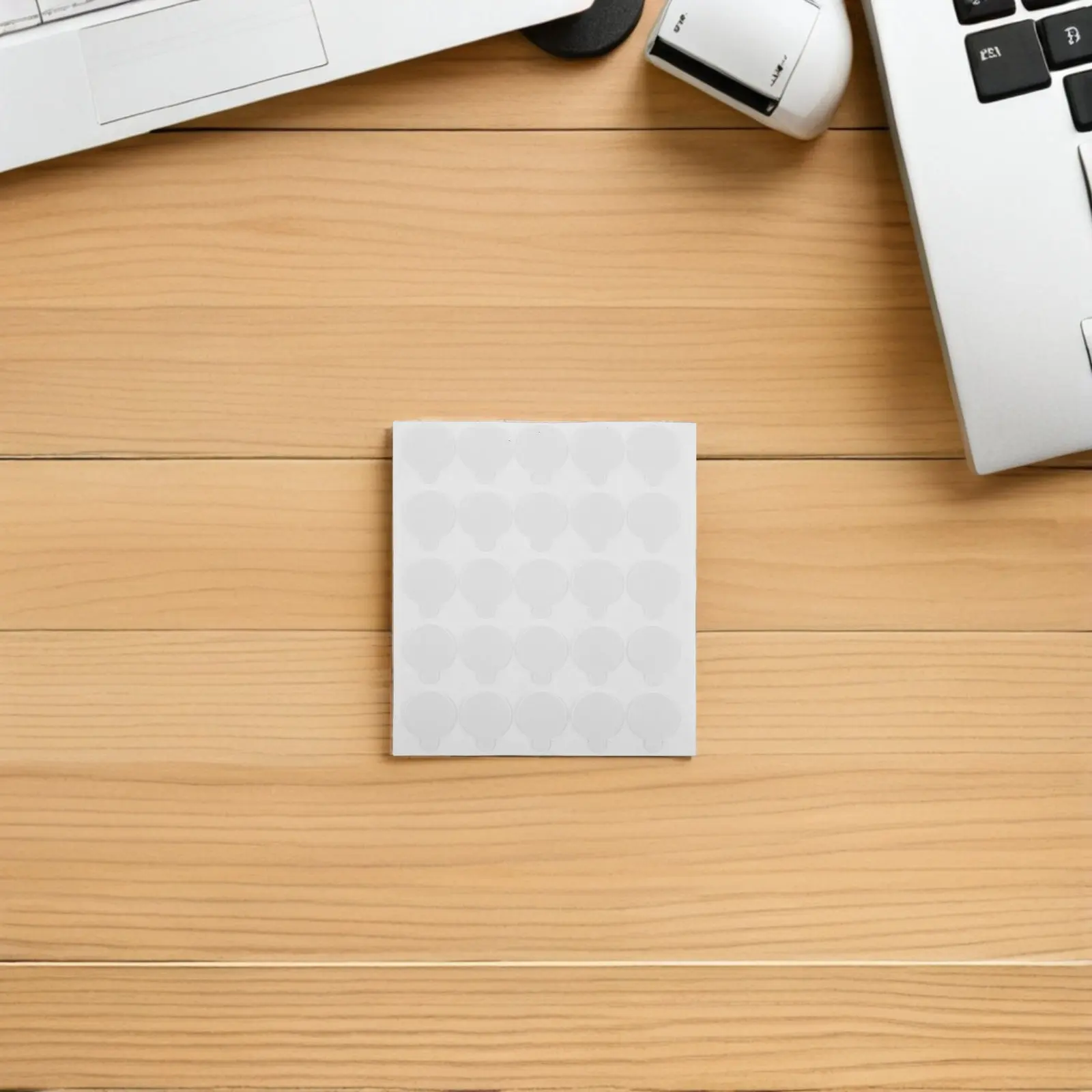 

200Pcs Nano Double-Sided Adhesive Dots Strong Reusable Removable Tape Sticky Dots for Home Office Wall Classroom Decoration