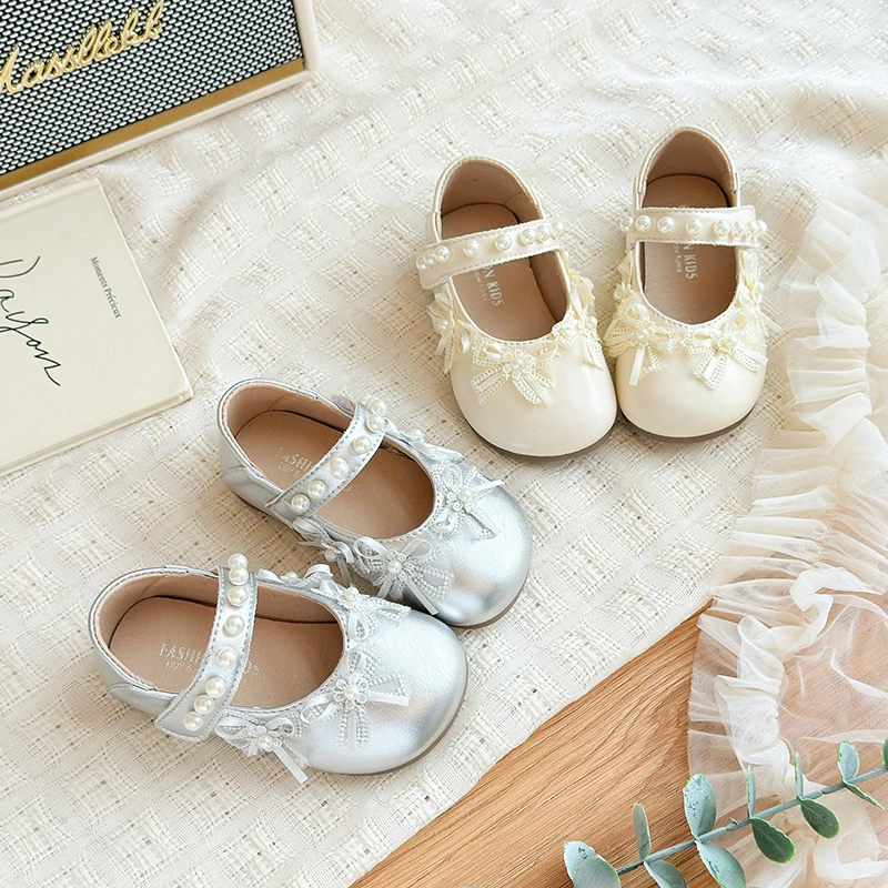 

Весенние детские туфли для девочек: Принцесса, жемчужный бант, изысканные, однотонные, нескользящие, милые, повседневные