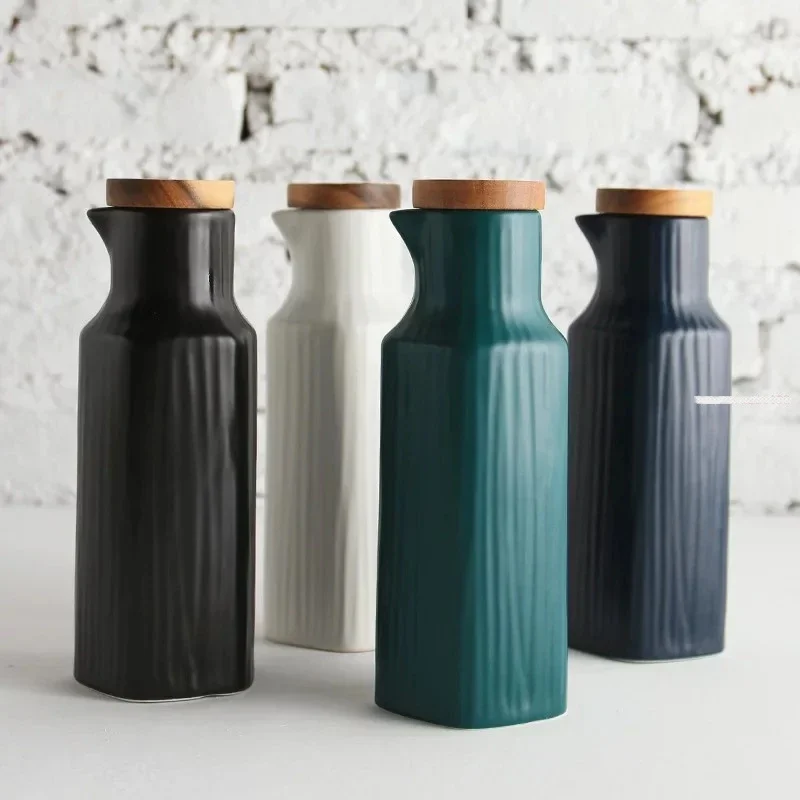 家庭用調味料入れ 蓋付き セラミック醤油ボトル 食用油 酢  - Herb Keeper Bottle のレビューと価格