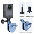 Windshield clip