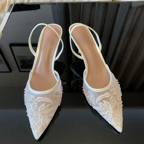 Märkesdesigner Vita Dampumps Mesh Broderade Blommor Bakrem Sexiga Slingback Höga Klackar Klänning Bröllopsskor För Damer 8 best sales elfenbensvita bröllopsskor - №4
