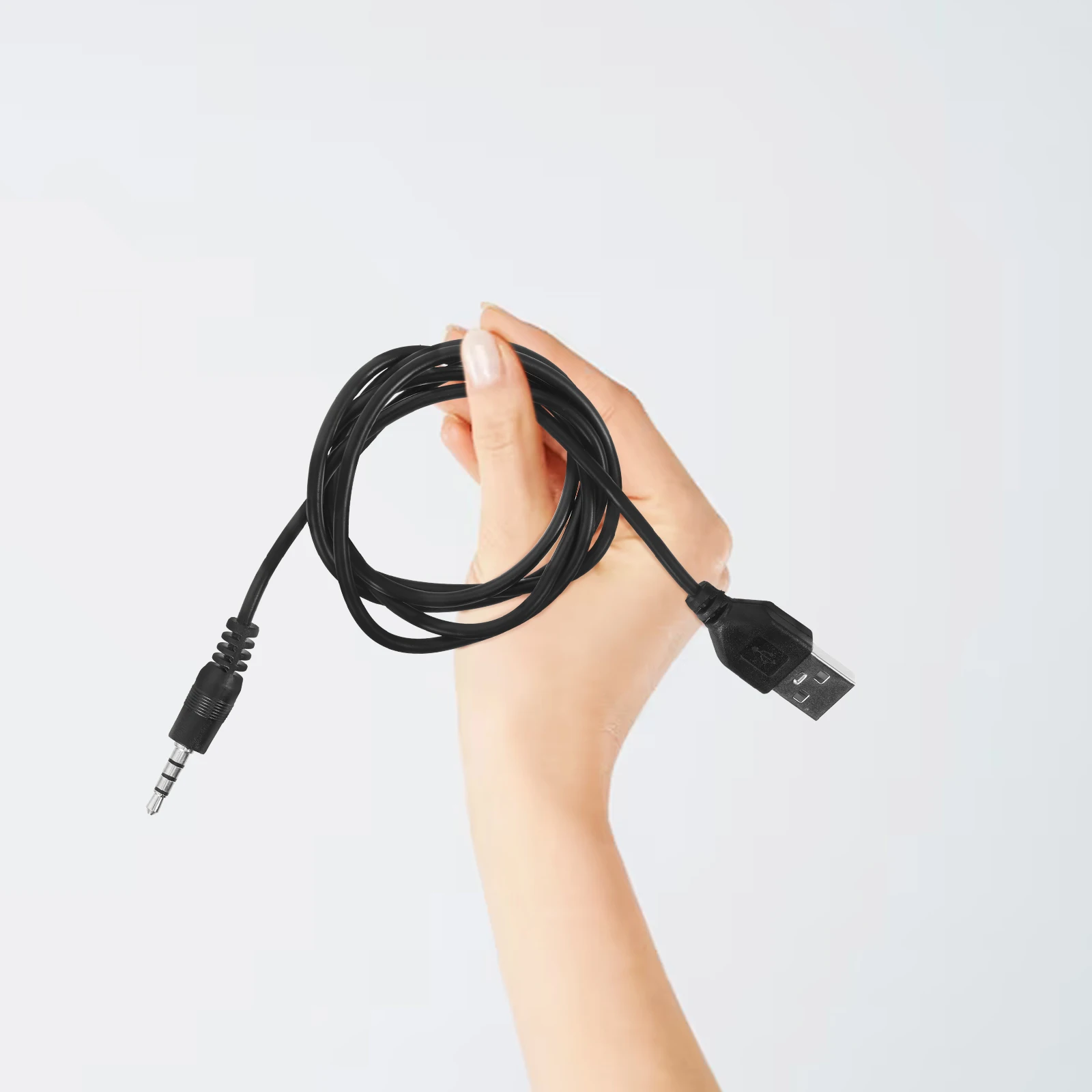 

2Pcs USB to 3.5mm Adapter Cable Compact Charging Cord Supports Data Transmission and Audio Output USB to 3.5mm