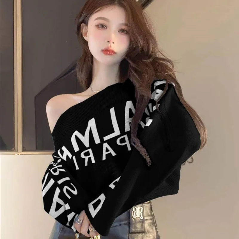 

Sweet and Spicy Sexy One Shoulder Short Knit Sweater for Women in Autumn New Collection Waist Sweater Long Sleeved Pullover Top