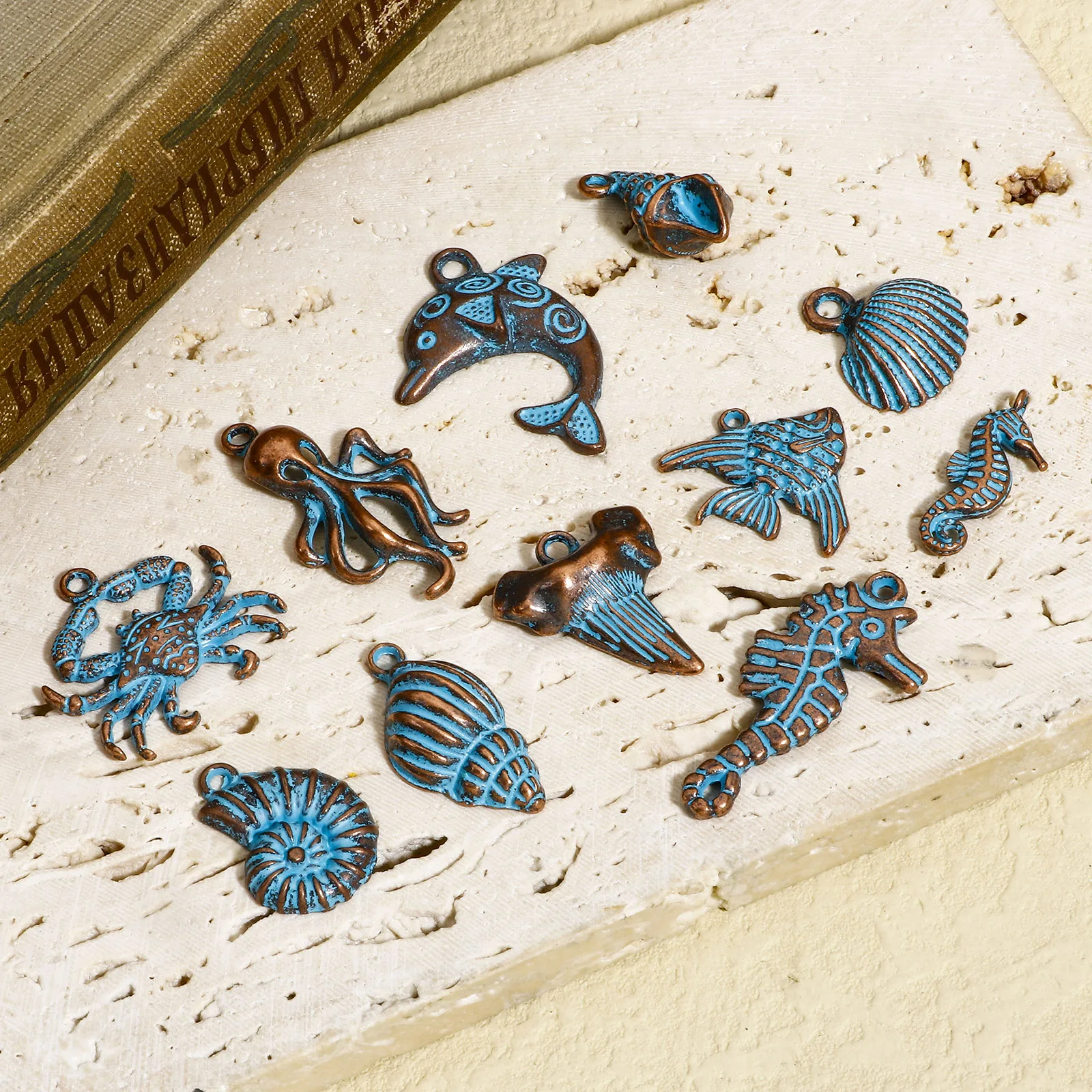 20 Piece Antique Bohemian Ocean Jewelry Charms Antique Copper Blue Patina Dolphin Crab Pendants DIY Necklace Jewelry Making