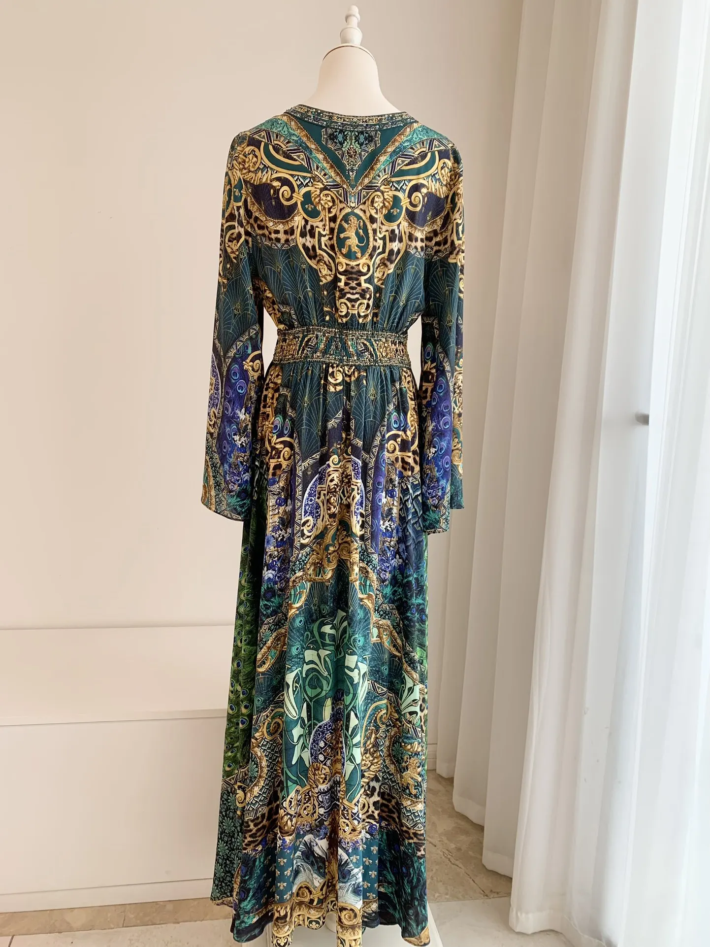 Women Deep V-Neck 100% Silk Full Sleeve Big Swing Peacock Printed Holiday Maxi Dress