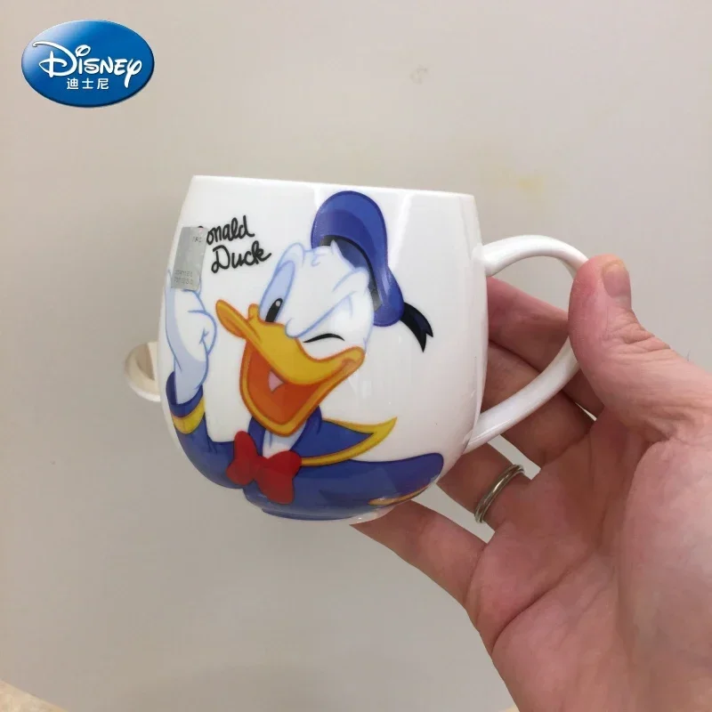 300ML Disney Mickey Mouse Minnie Mouse Coffee Mugs Cute Cartoon Donald Milk Mugs Creative Fashion Mugs Handle Kids Water Cup view 4