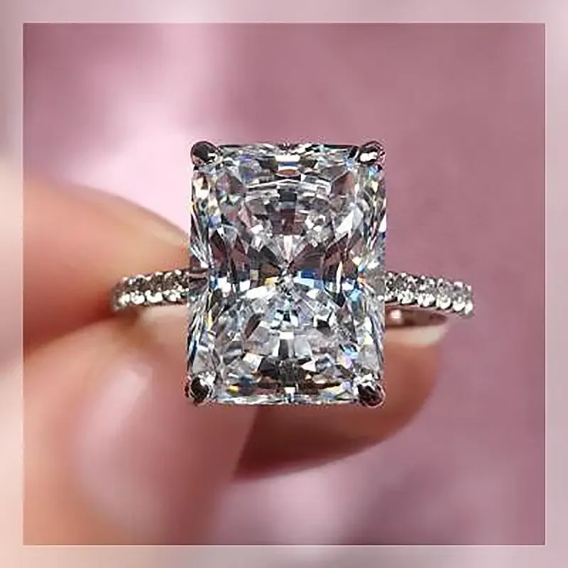 

New Arrival Stunning Luxury Jewelry 925 Sterling Silver High Quality Princess Cut White 5CT Diamond Women Wedding Ring