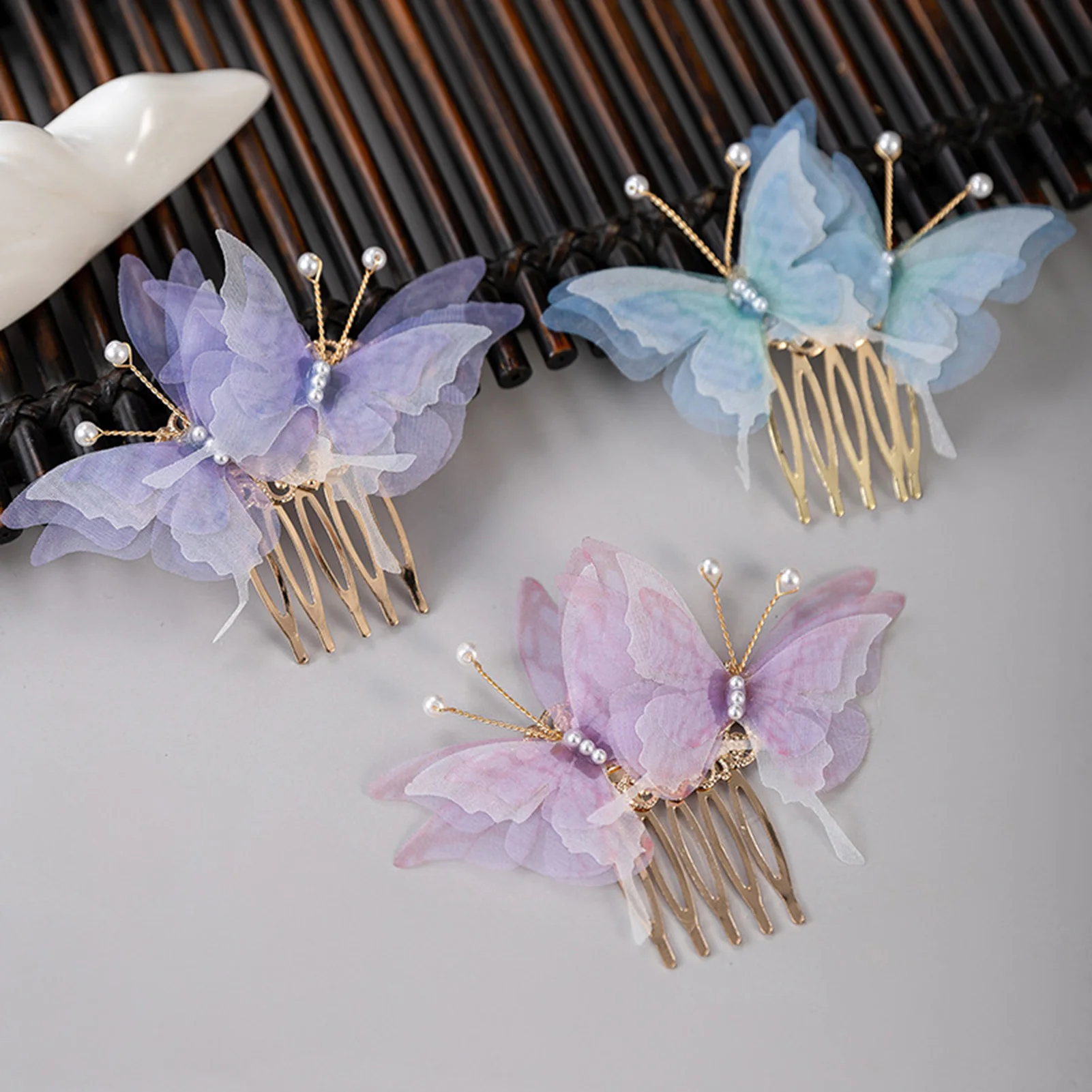 Peine de pelo nupcial con decoración de mariposa con decoración de perlas, pasador de Peine elegante para mujer, accesorios para el cabello de boda