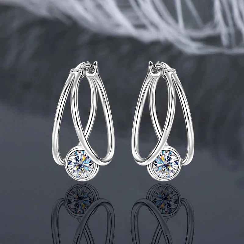 IOGOU Original 925 Sterling Silver Moissanite Split Hoop Earrings 5mm 0.5ct D Color Solitaire Diamond Huggie Earrings for Women