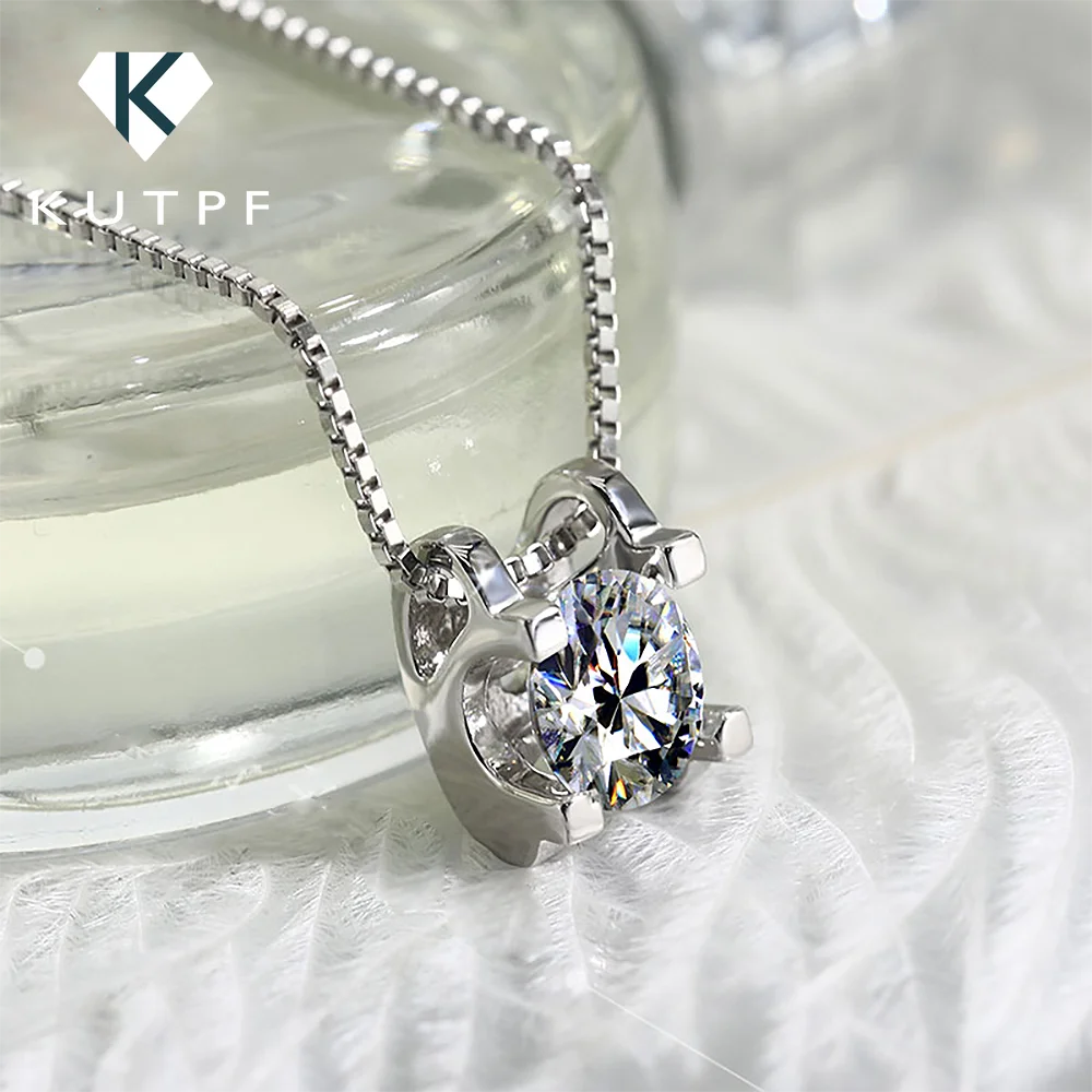 0.5/1/2carat Moissanite Pendant Necklace with Certificates 925 Silver Bull's Head Setting Solitaire Diamond Neck Chain for Women