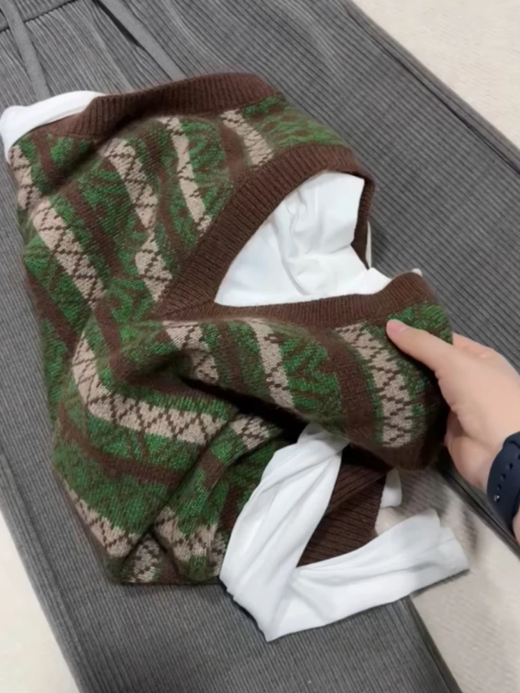 Faionable Vintage Geborduurd Vest Casual Comfortabel Eenvoudig V-hals Herfst Winter Trui Veelzijdig Basic Woon-werkverkeer Sle Onl...