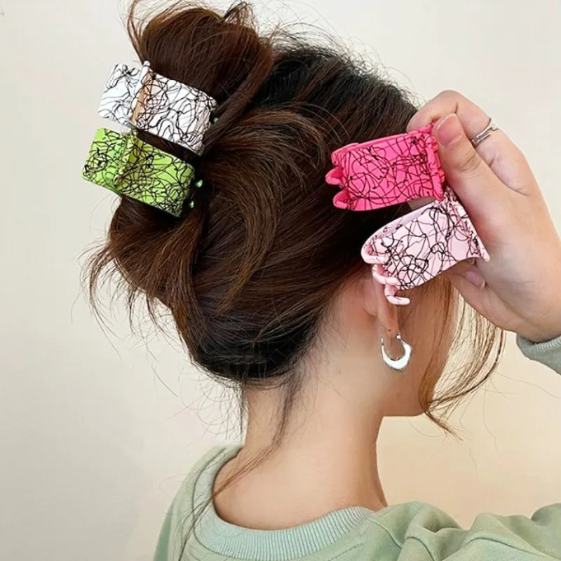 Ins Graffiti Small Hair Claw Clips for Girls Multicolour Matte Grab Clip Headband High Ponytail Hairclips Women Hair Accessories