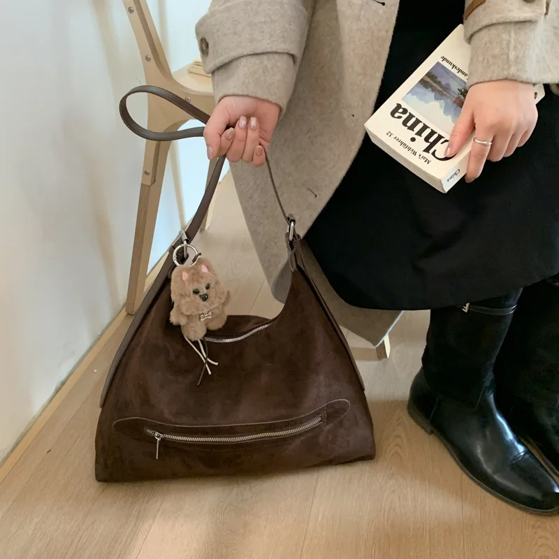 

2025 Retro Tote Bag, Genuine Leather Large Capacity Multi-way Shoulder Crossbody Purse, Vintage Hobo Bag for Work Commute