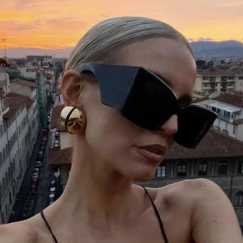 Big Frame Sunglasses Women Square Personality Sun Glasses 2026 New Vintage Fashion Exaggerated Glasses Shades UV400