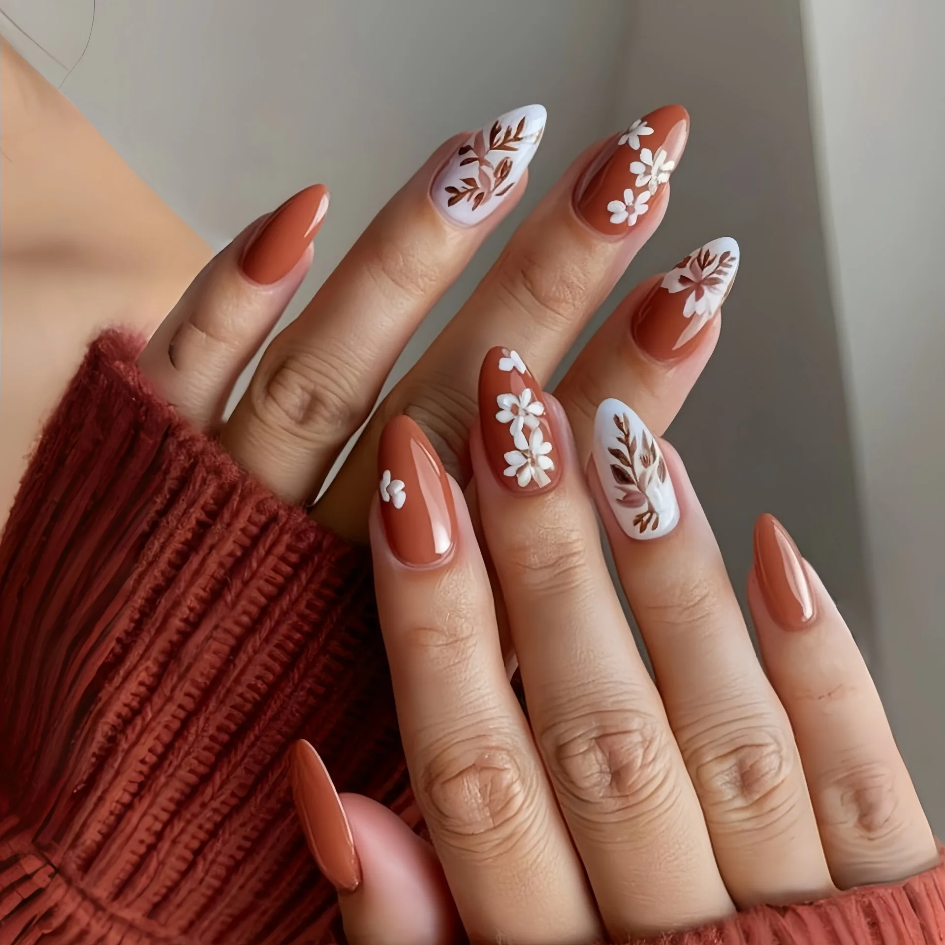

24pcs Simple False Nails Autumn Fashion Flower Leaves Pattern Design Mid-length Almond Press on Nails Sets Oval Fake Nail Tips
