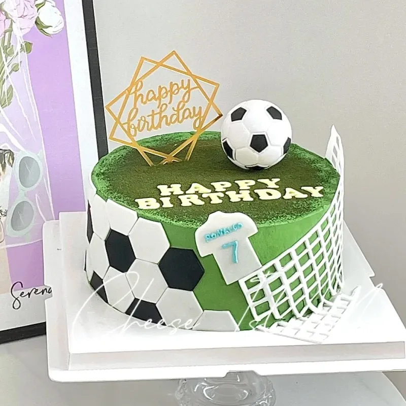 3D Soccer Ball Baking Pan with Cookie Cutter Football Metal Cake Pan Mold Boy\'s Birthday Sports Party Cake Bakeware Supplies