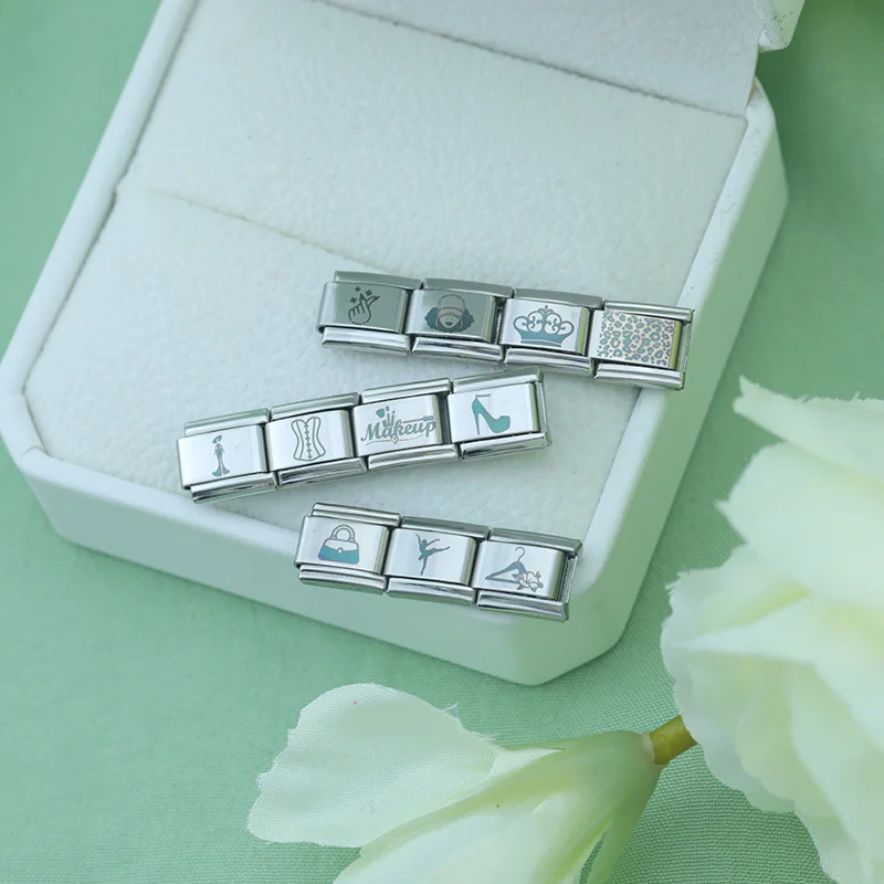 Hapiship Women 2024 New Queen Crown Beauty Bag Charm collegamenti italiani Fit 9mm bracciale in acciaio inossidabile che fa gioielli fai da te DJ1053