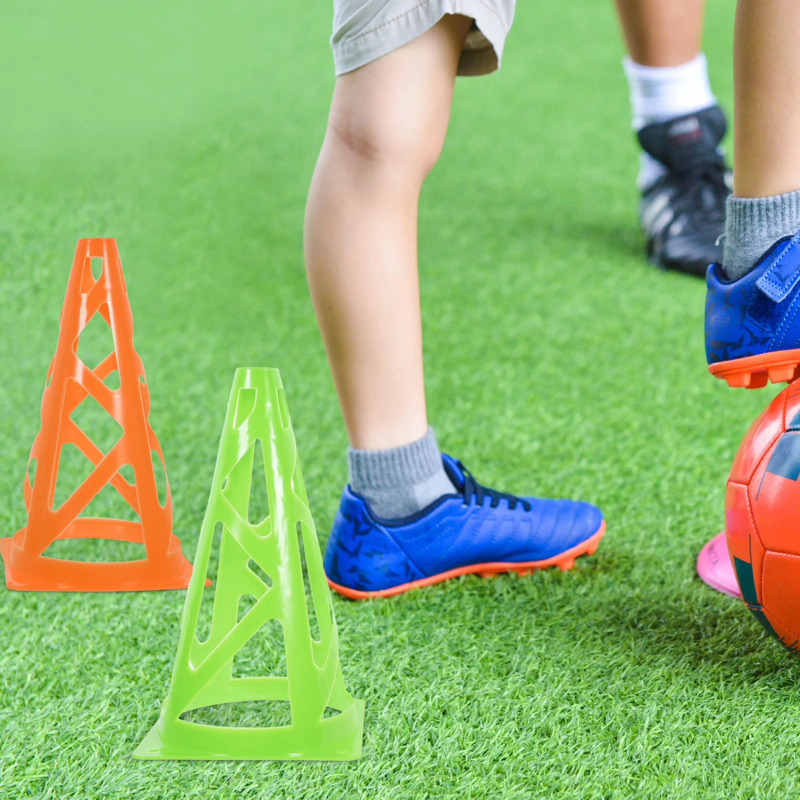 6 uds conos de entrenamiento taladros de agilidad de fútbol Material PP duradero Color brillante alto reconocimiento uso en interiores y exteriores