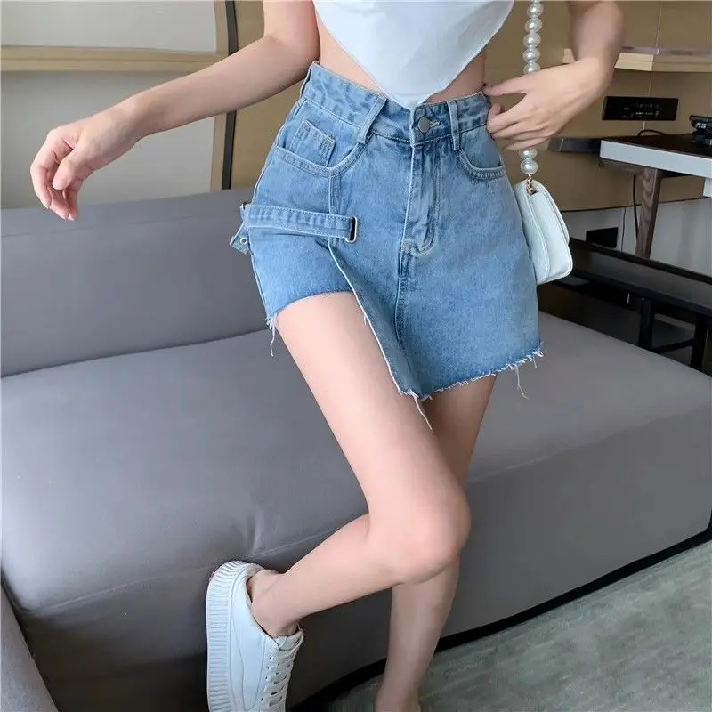 Denim Short Culottes With Irregular Misaligned Raw Edges, Slim Design And High Waist 2024 Summer New Style For Sexy Hot Girls