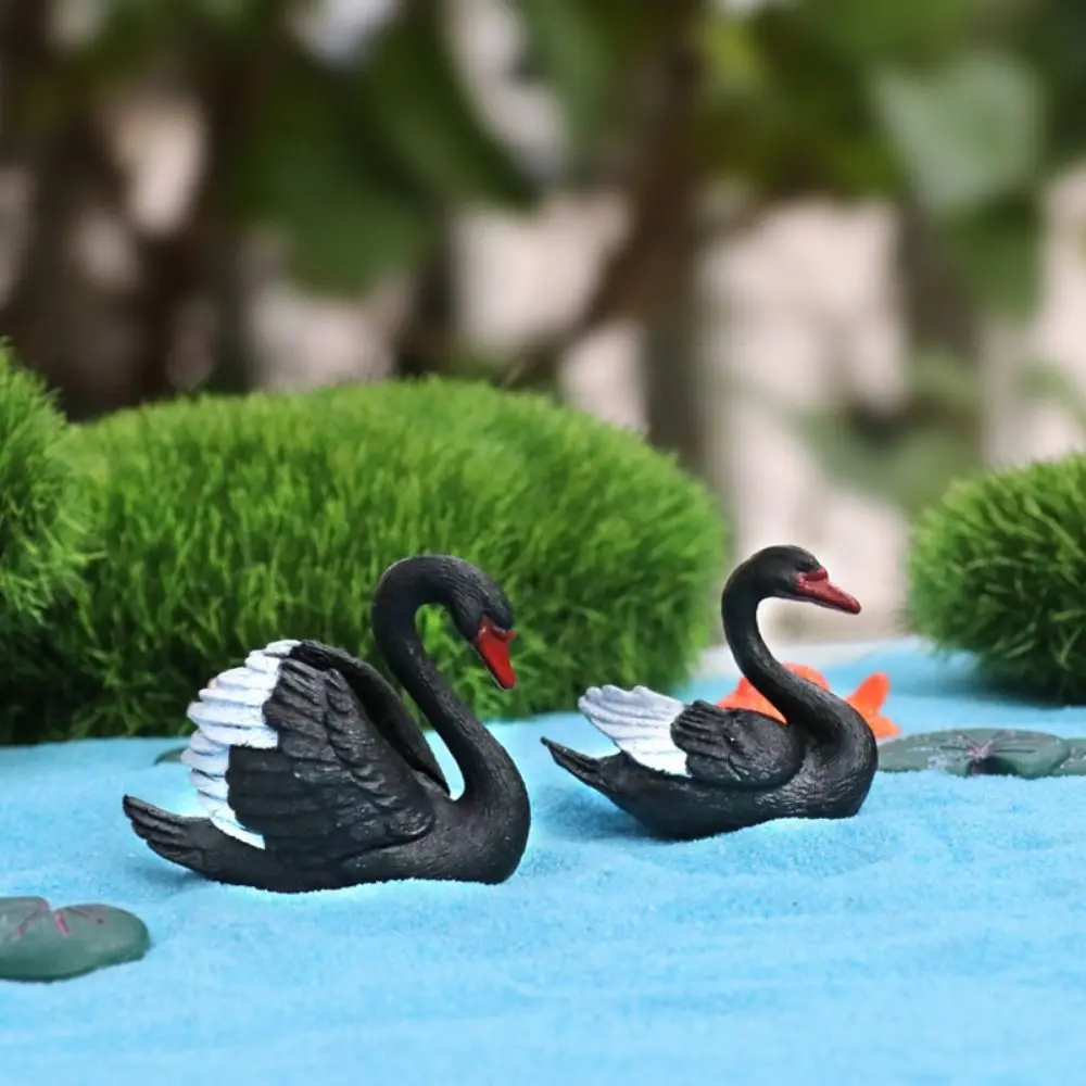 1 Pcs Cartoon Lover Swan Ornaments Handmade DIY Animal Goose Model Outdoor Garden Yard Landscape Desktop Accessories