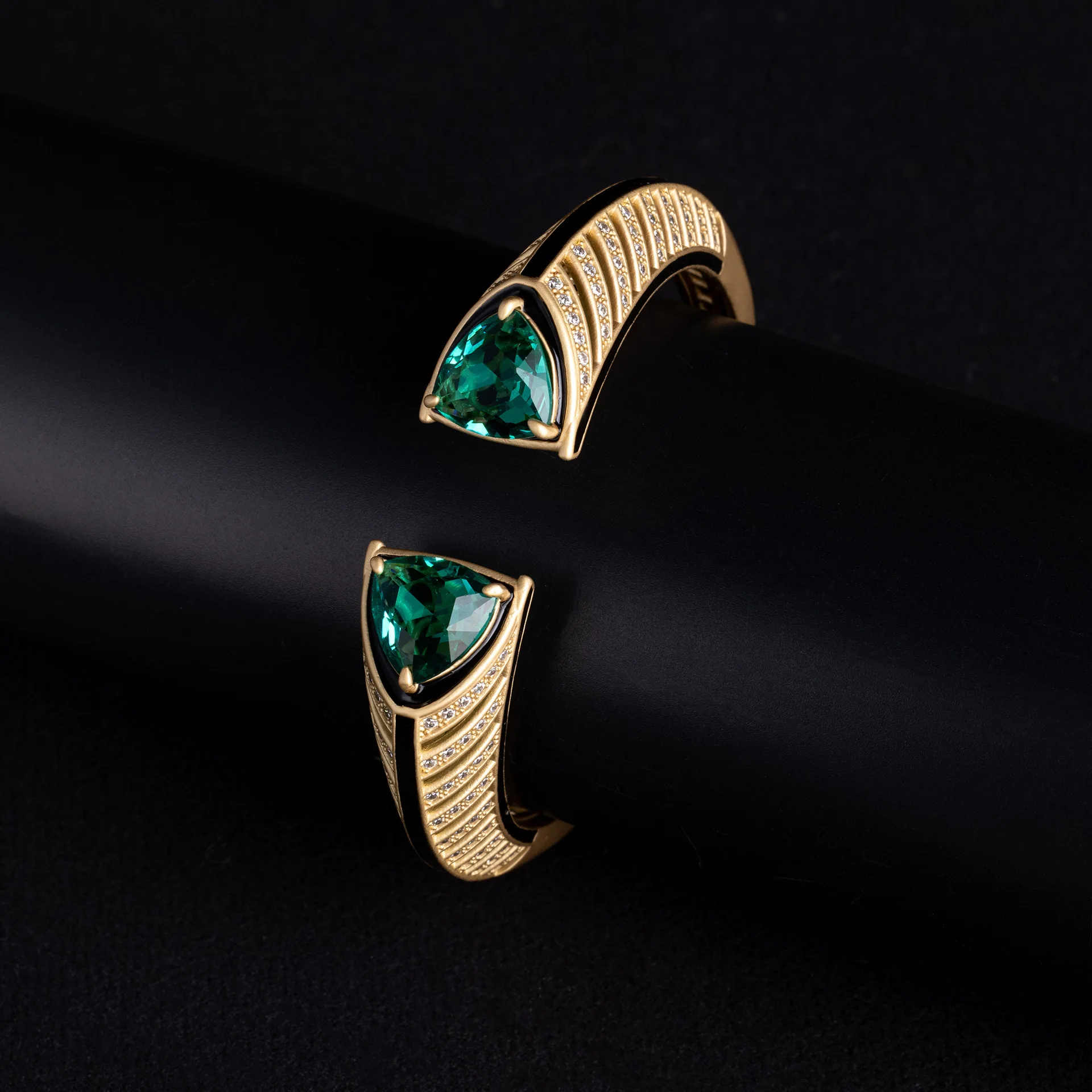 Luxury Matte Gold Open Bangle, Triangle Emerald & Ruby Colored Gemstone Inlaid Bracelet for Women, Vintage Party Jewelry Gift