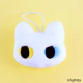 Odd-eyed cat
