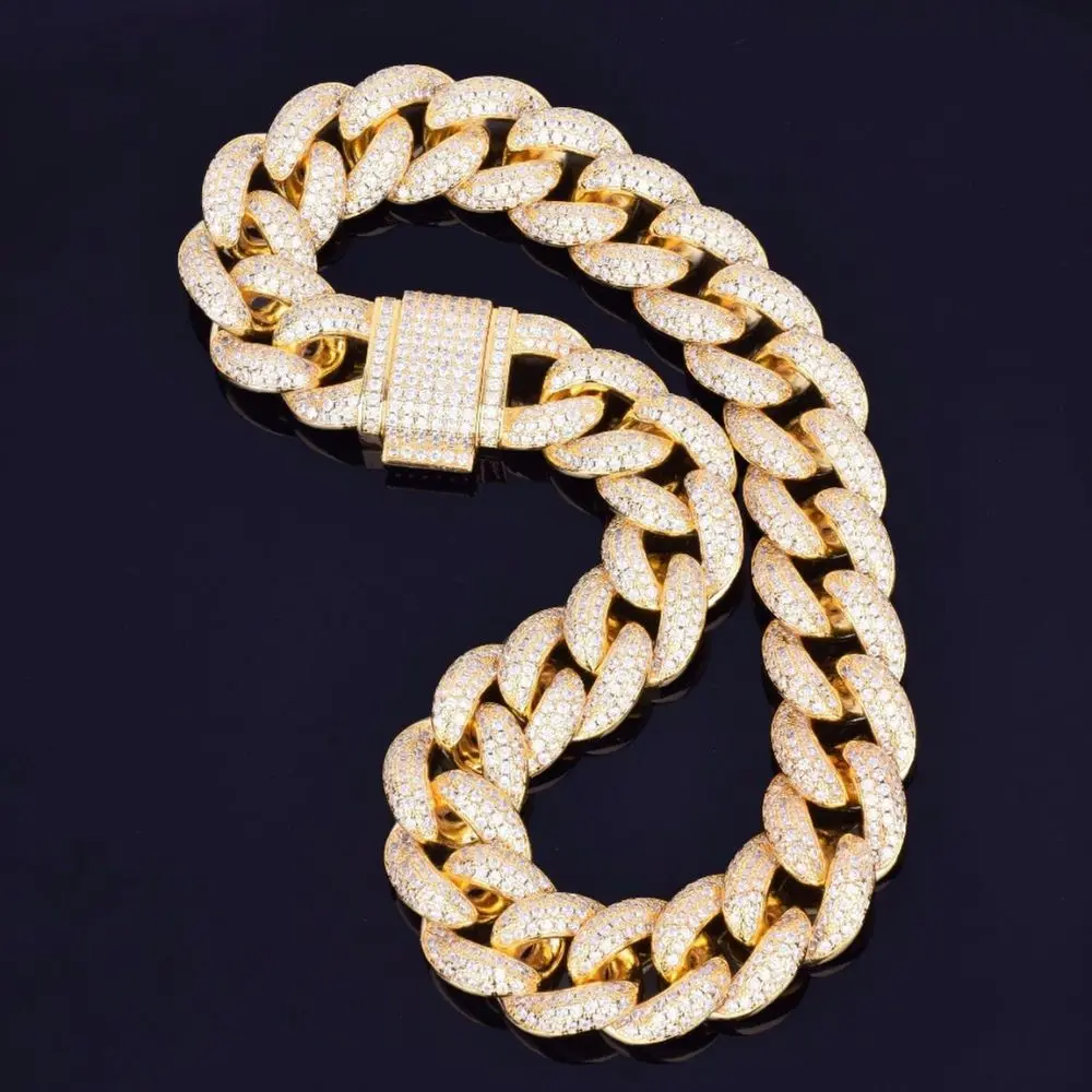 Out Moissanite .Iced Miami Cuban Link Chain Necklace