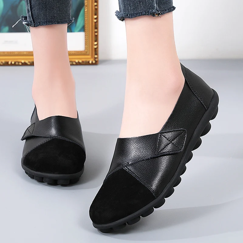 2024 New Women Flats Ballet Shoes Woman Cut Out Leather Breathable Moccasins Women Boat Shoes Ballerina Ladies Casual Shoes Plus