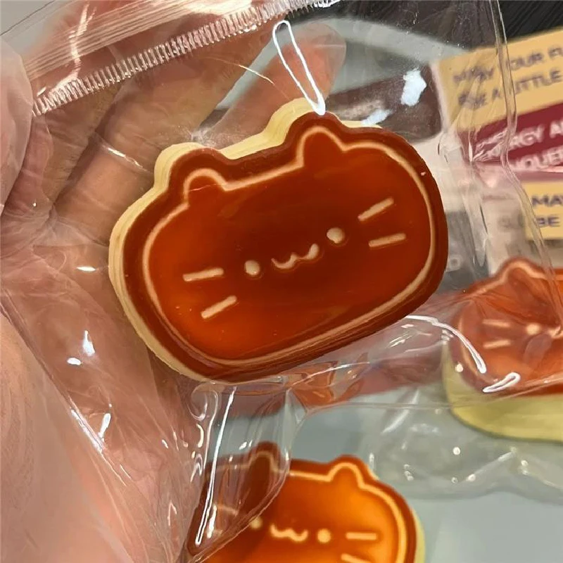 Sticky TPR Cute Cat Cheese Bread Decompression Soft Sticky Fingertip Toys Relieve Squeeze Decompression Slow Rebound Toys