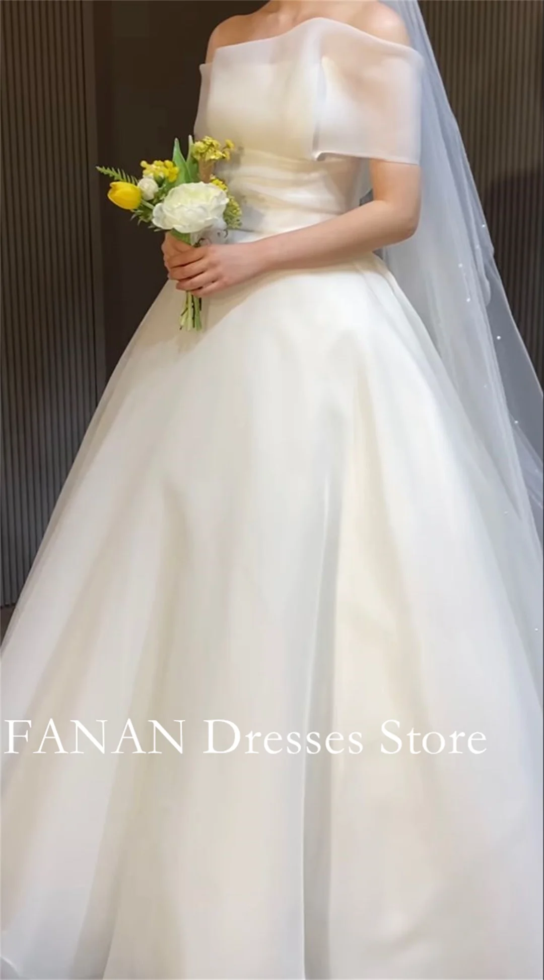 

FANAN Korea Off Shoulder Ruched Ivory Organza Elegant Princess Wedding Dresses 웨딩드레스 Customized Corset Bride Gowns Plus Size