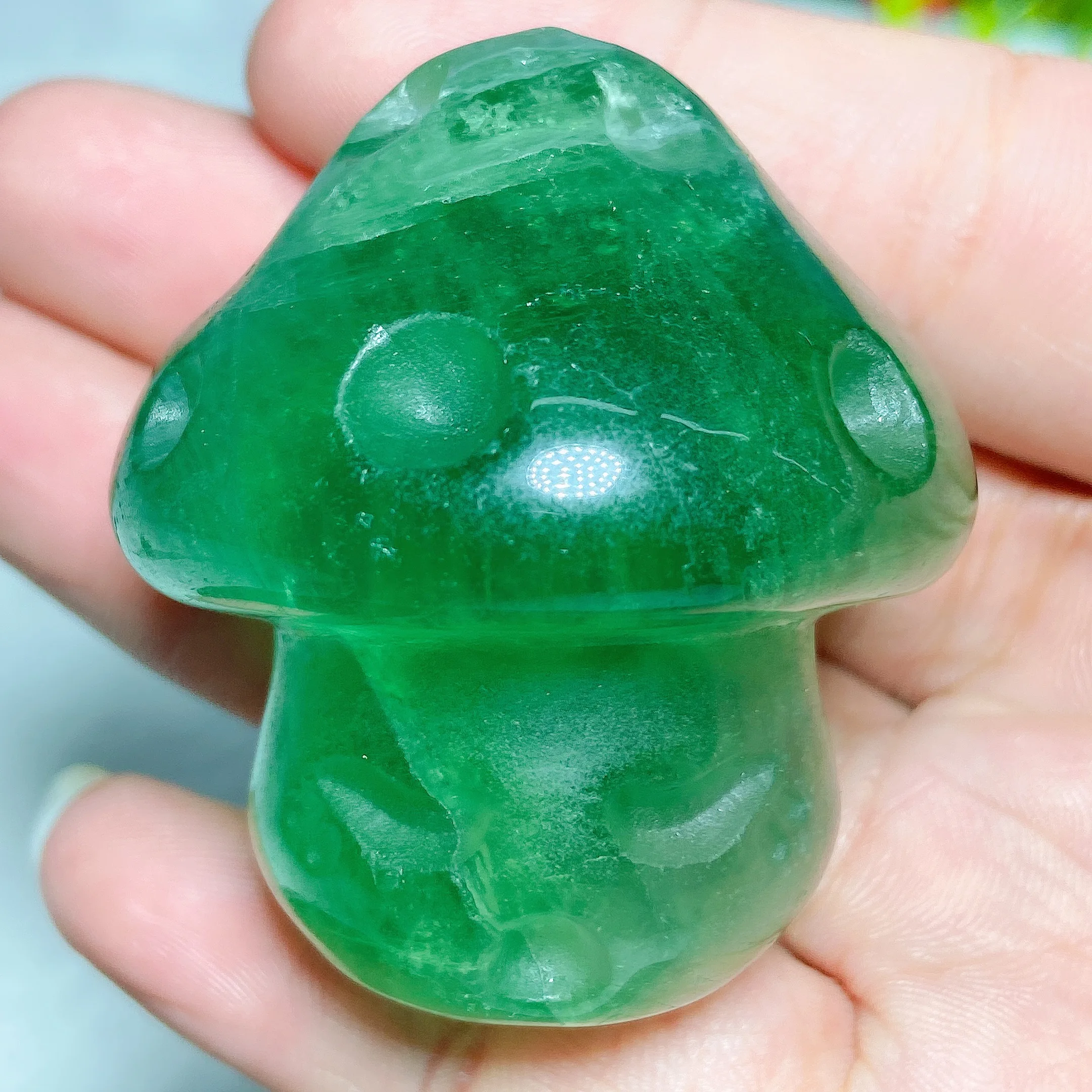 

Natural Crystal High Quality Green Fluorite Mushroom Carving Gemstone Reiki Home Decorations Colorful Mineral Energy Gift Ore